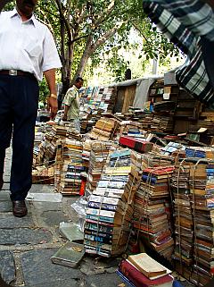 Used Booksellers 02