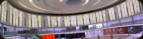 A panoramic shot of the atrium in Fashion Catwalk