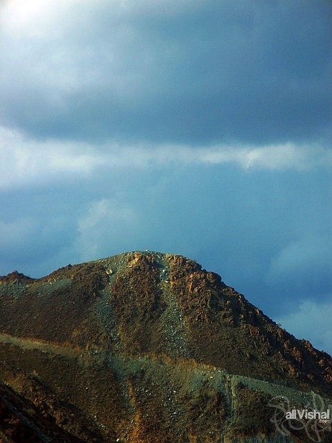 Colourful orange-red Mountains in Fujairah